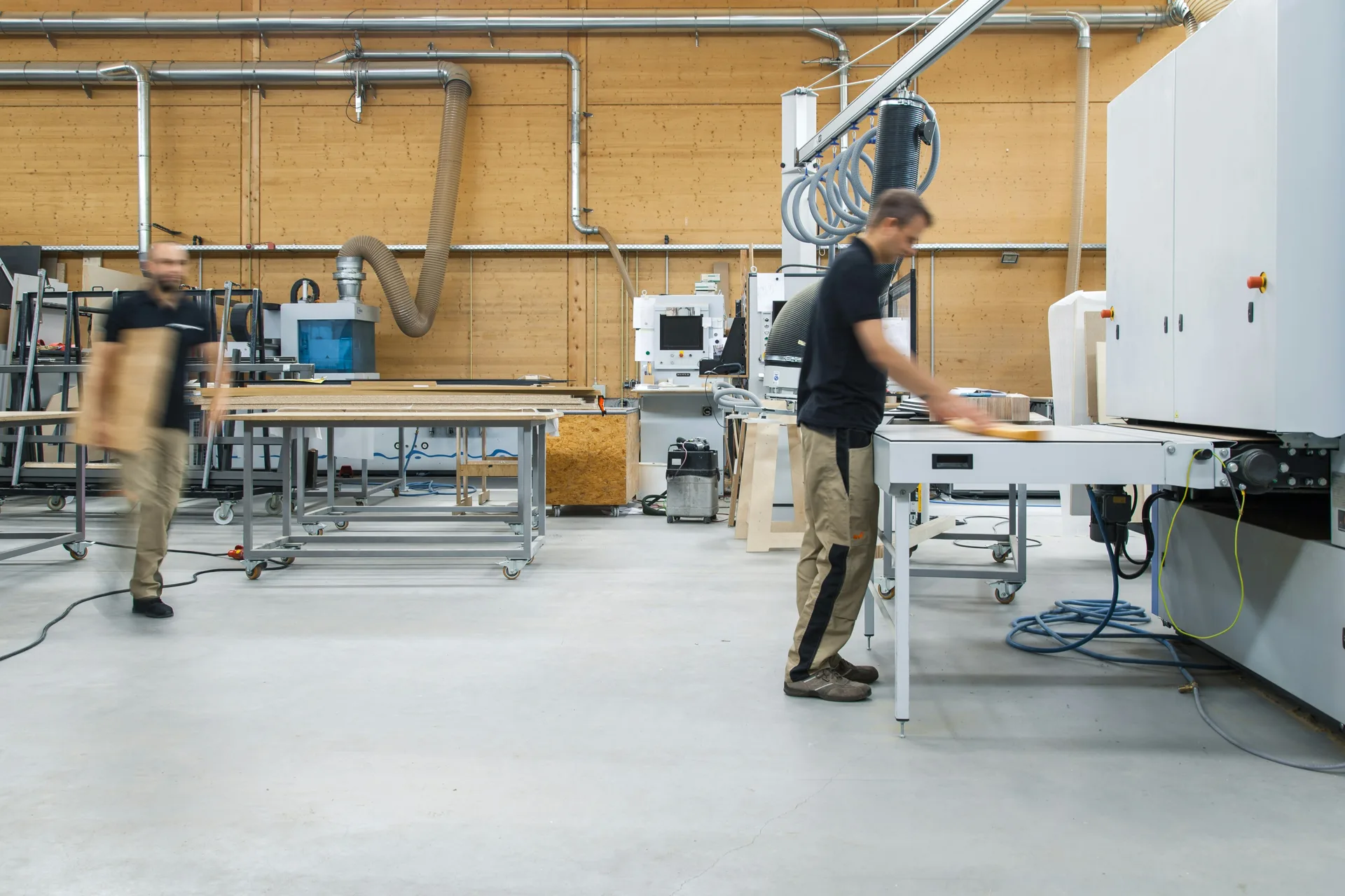 controlled-environment epoxy floor at a Las Vegas light-industrial facility