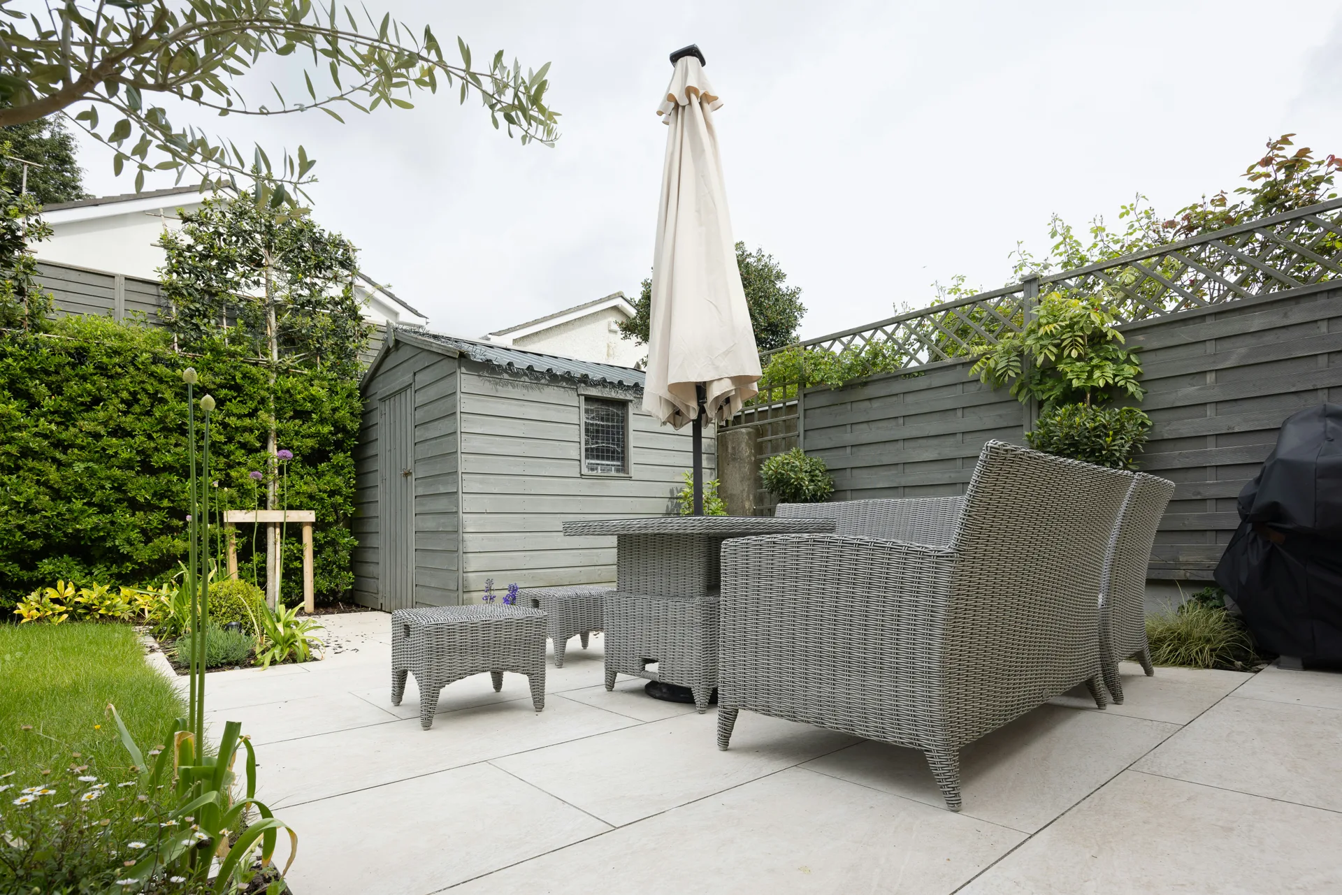 plain concrete patio in a Las Vegas garden setting